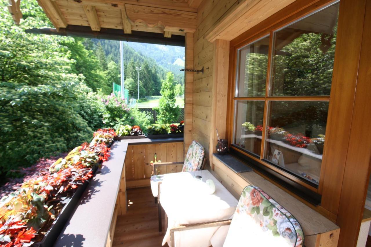 Vronis Waldhaus Adults Only Aparthotel Mayrhofen Exterior photo